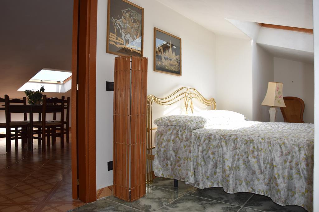 La Petite Maison Apartman Cefalù Szoba fotó